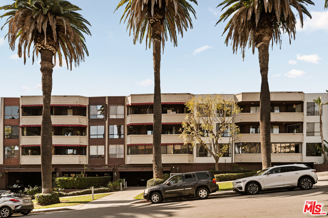 1745 Camino Palmero St Unit: 524