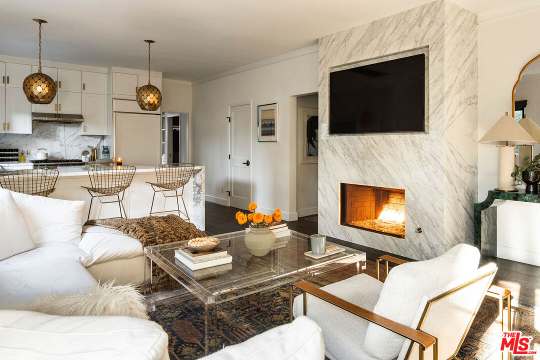 421 Westmount Dr
