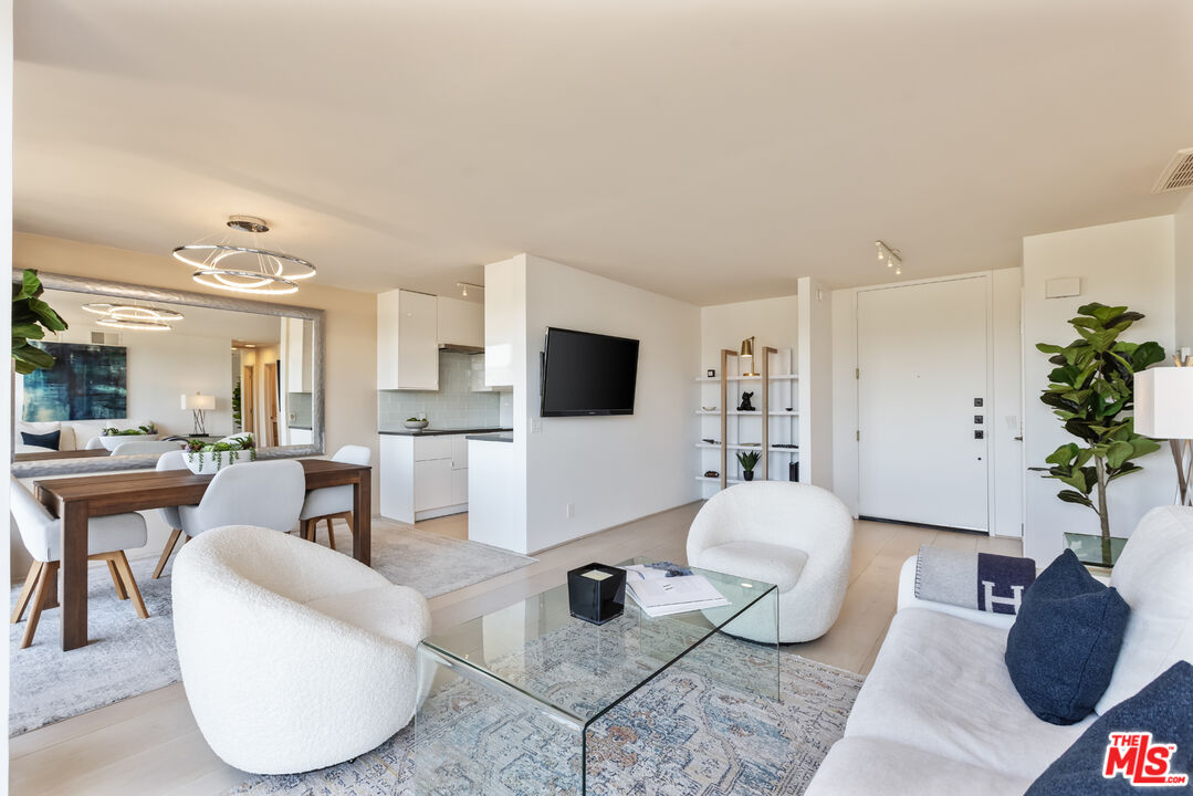 10751 Wilshire Blvd Unit: 908