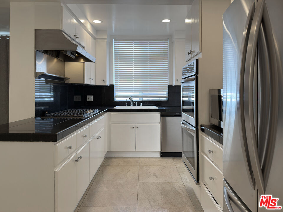 120 S Crescent Dr Unit: 102