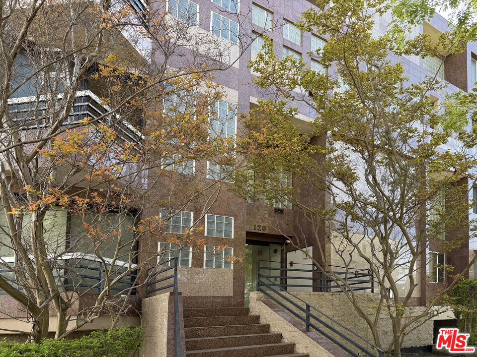 120 S Crescent Dr Unit: 305
