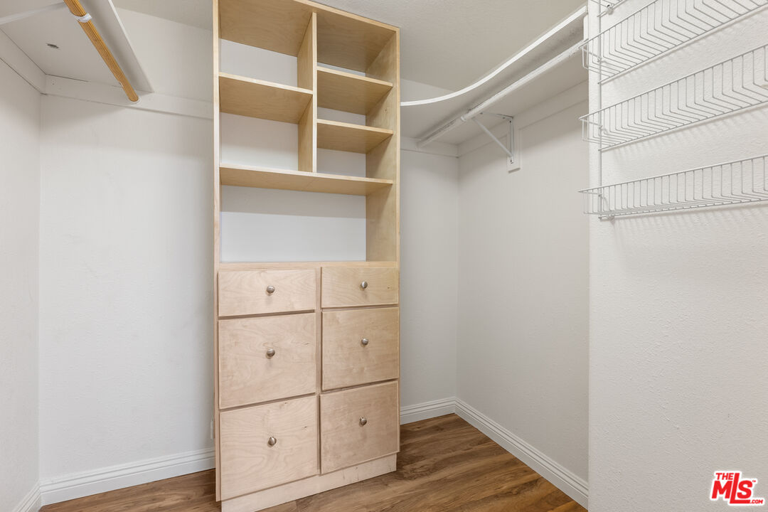 15114 Sherman Way Unit: 107