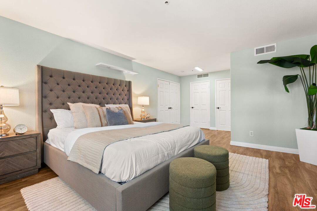 15114 Sherman Way Unit: 107