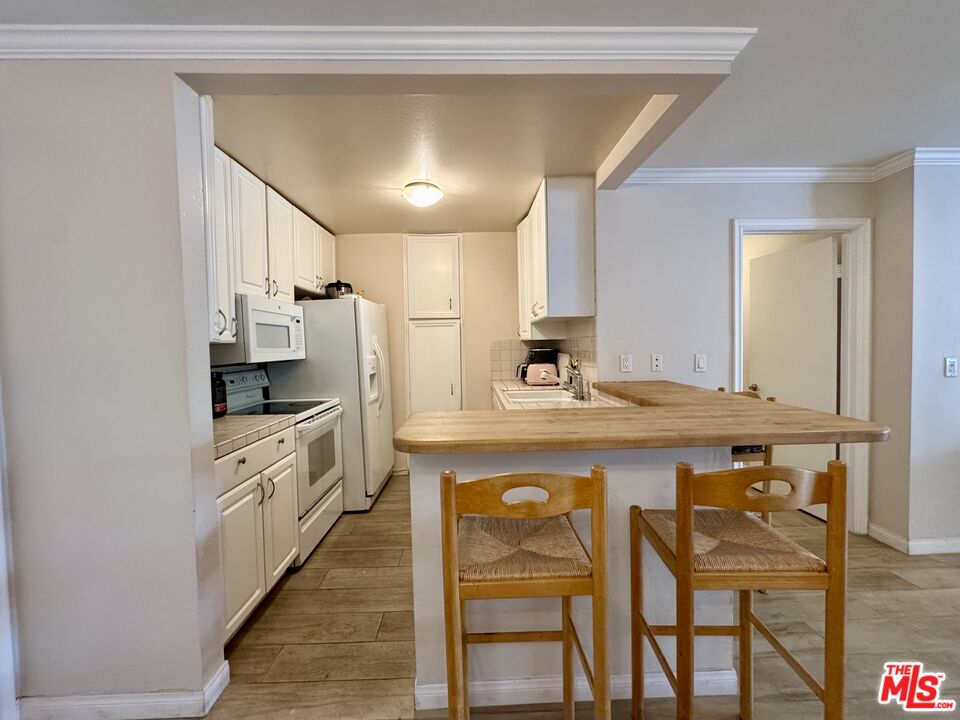 7740 Redlands St Unit: M2069