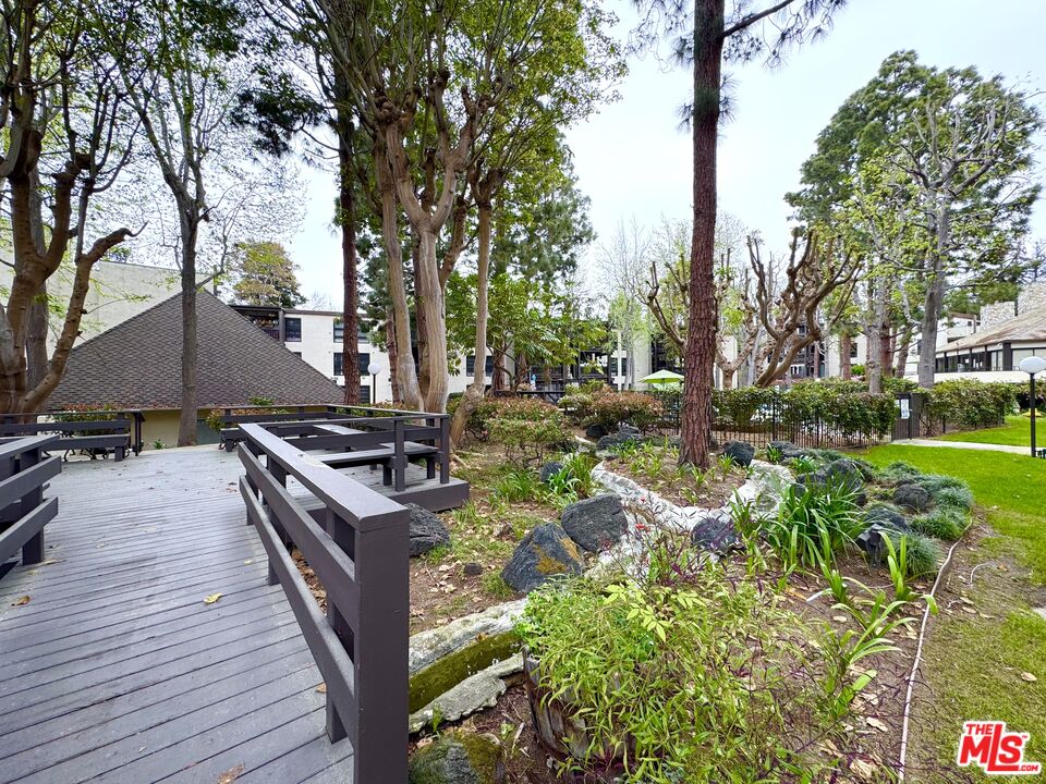 7740 Redlands St Unit: M2069