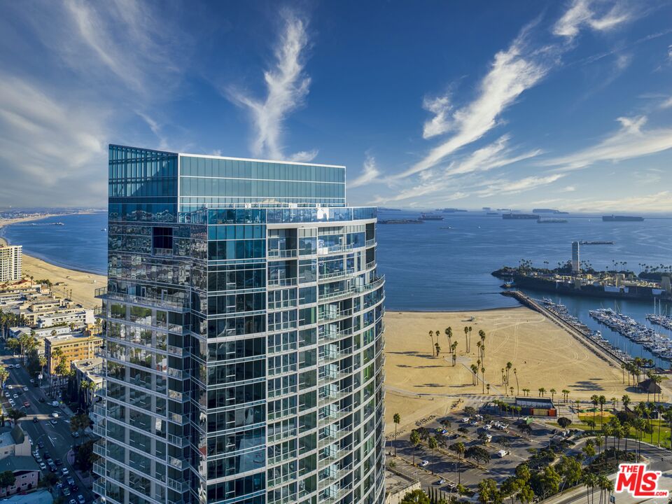 777 E Ocean Blvd Unit: PH 3401