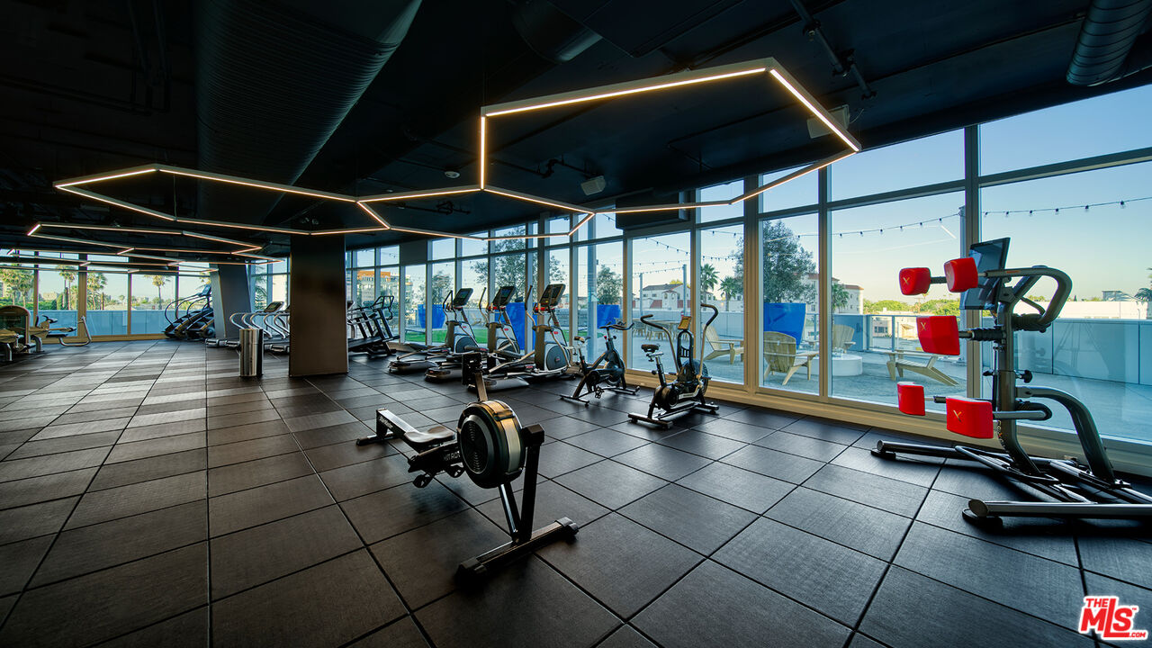 777 E Ocean Blvd Unit: PH 3401