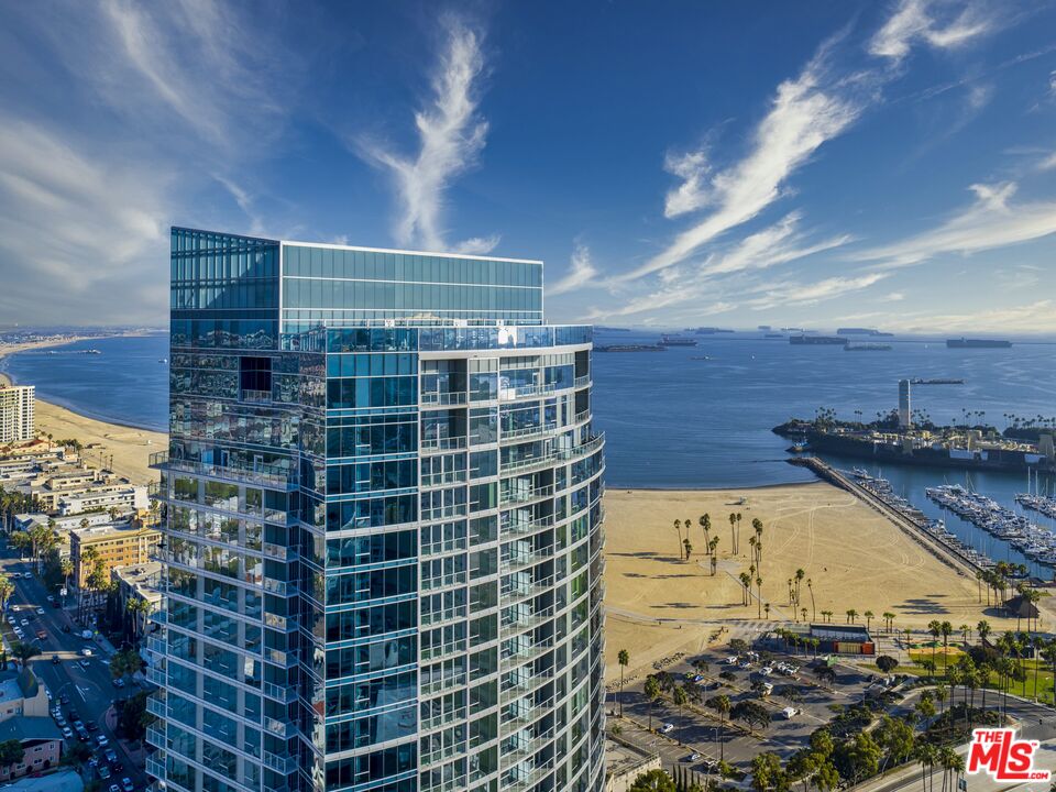 777 E Ocean Blvd Unit: PH 3401