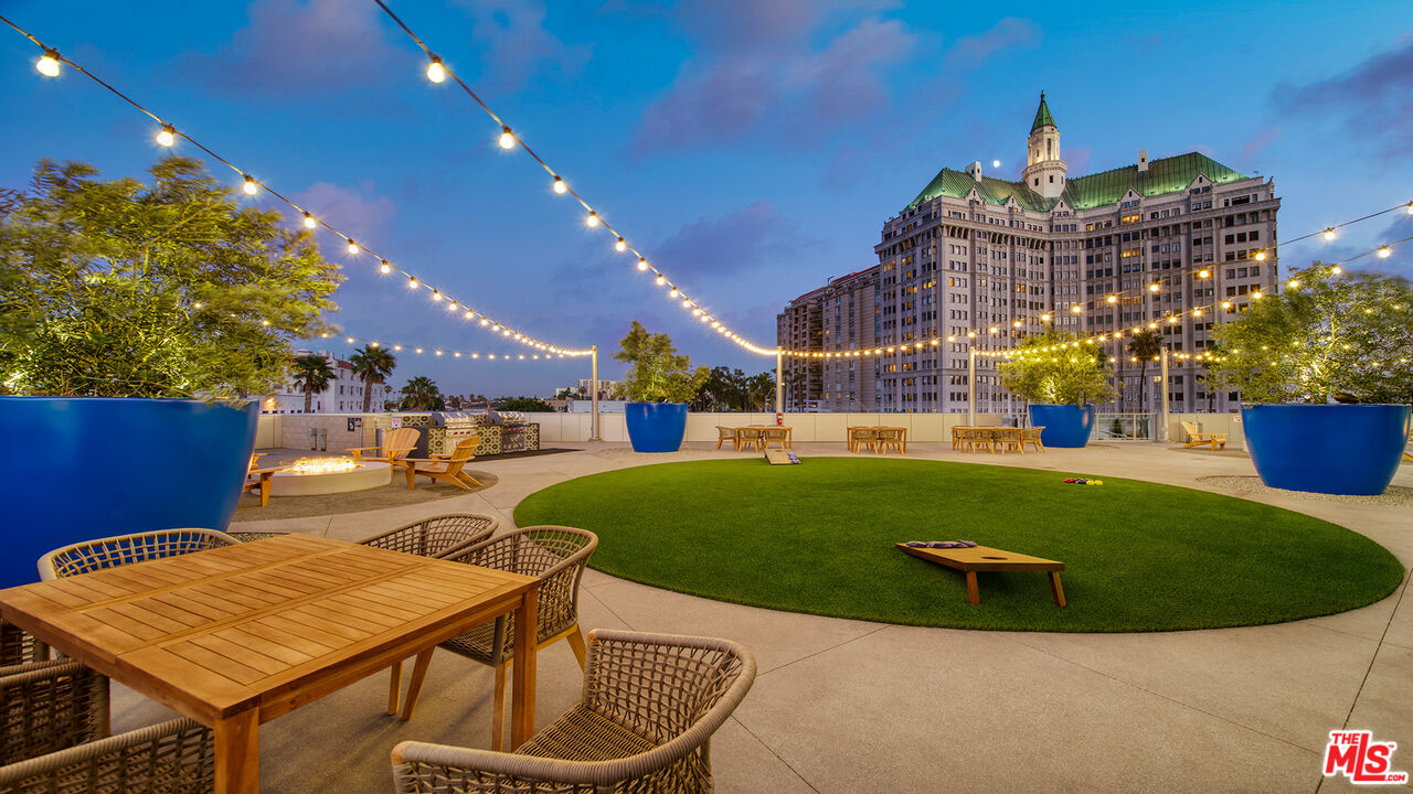 777 E Ocean Blvd Unit: PH 3401