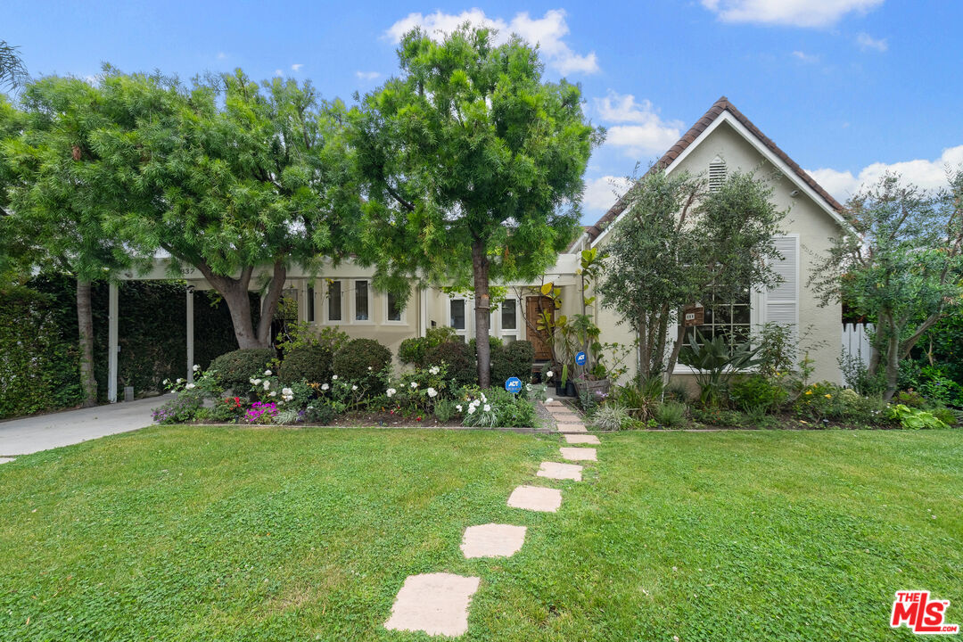 337 S Maple Dr