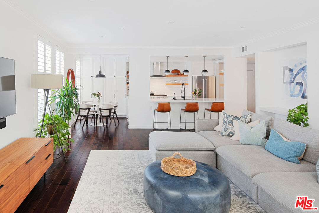 964 Hancock Ave Unit: 105