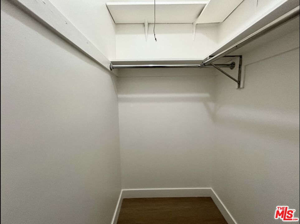 1827 Veteran Ave Unit: 1