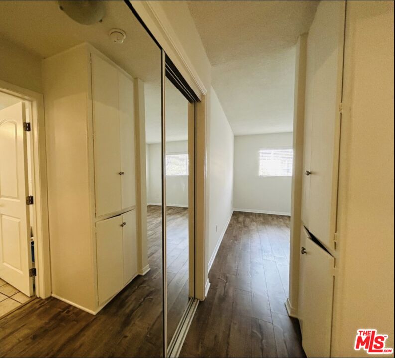1827 Veteran Ave Unit: 15