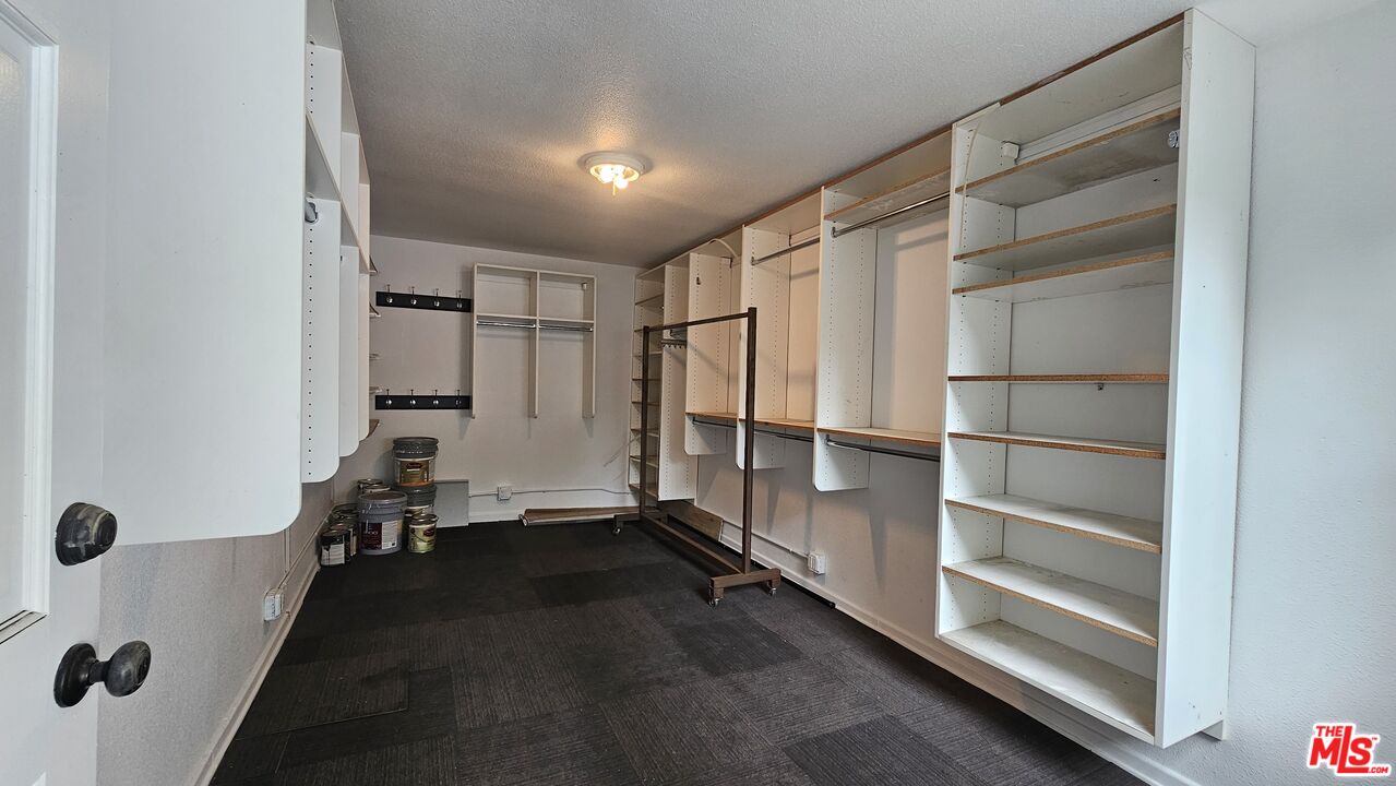 104 S Crescent Heights Blvd