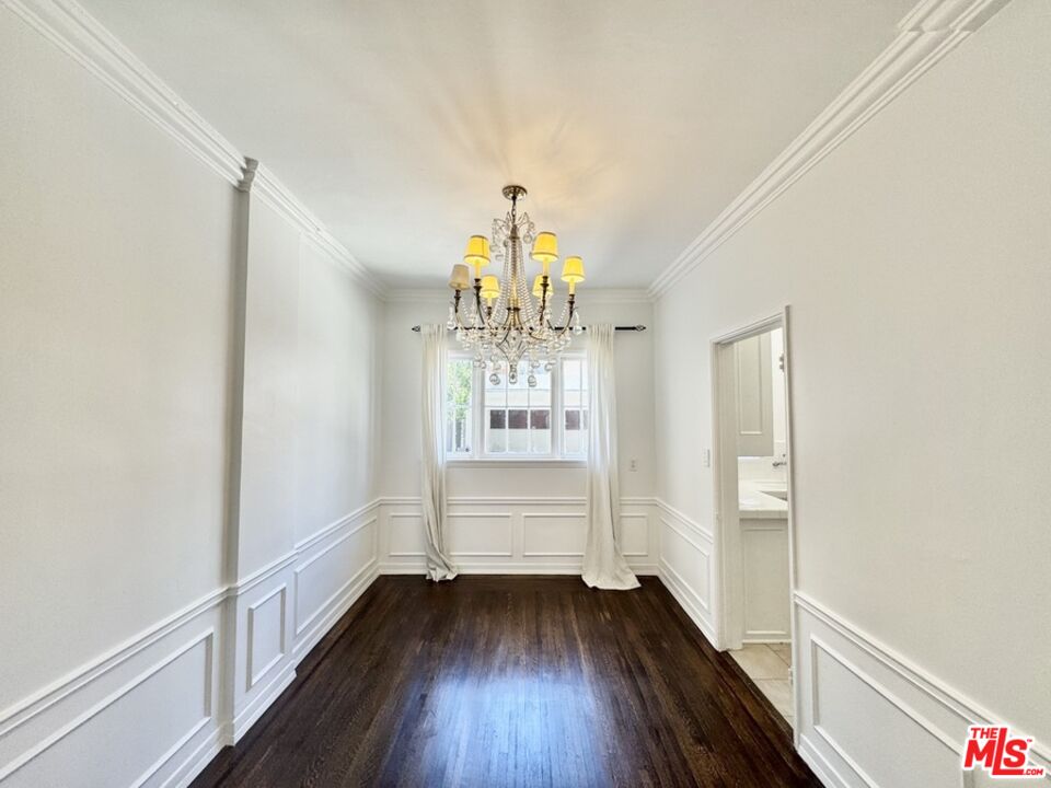 1401 N Laurel Ave
