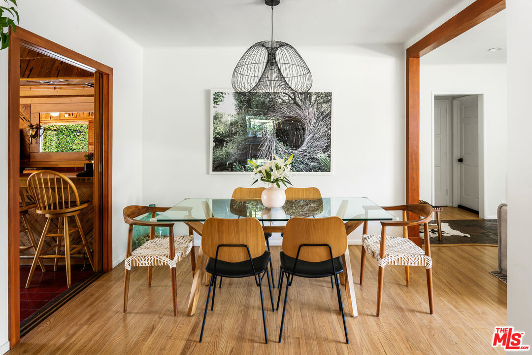 313 W Elm Ave