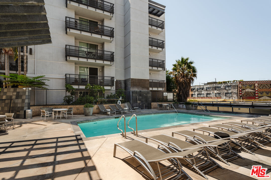 629 Traction Ave Unit: 512