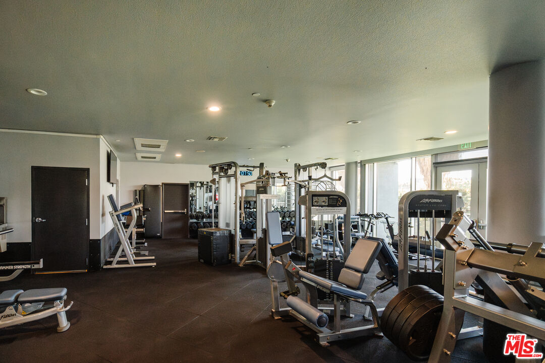 629 Traction Ave Unit: 512