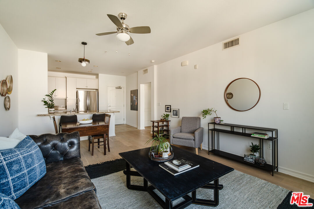 629 Traction Ave Unit: 512