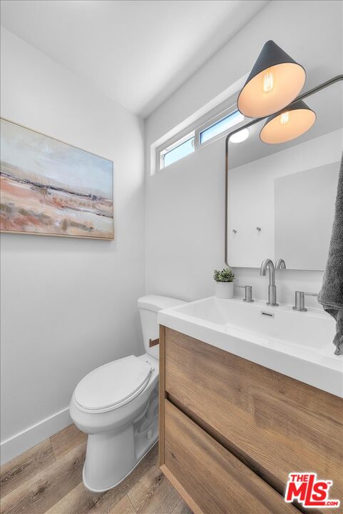 1311 Manhattan Beach Blvd Unit: 2