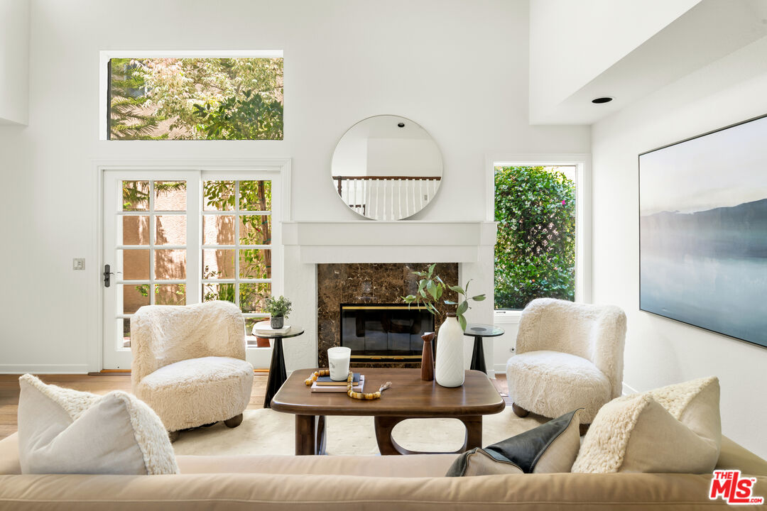 24711 Via Madera