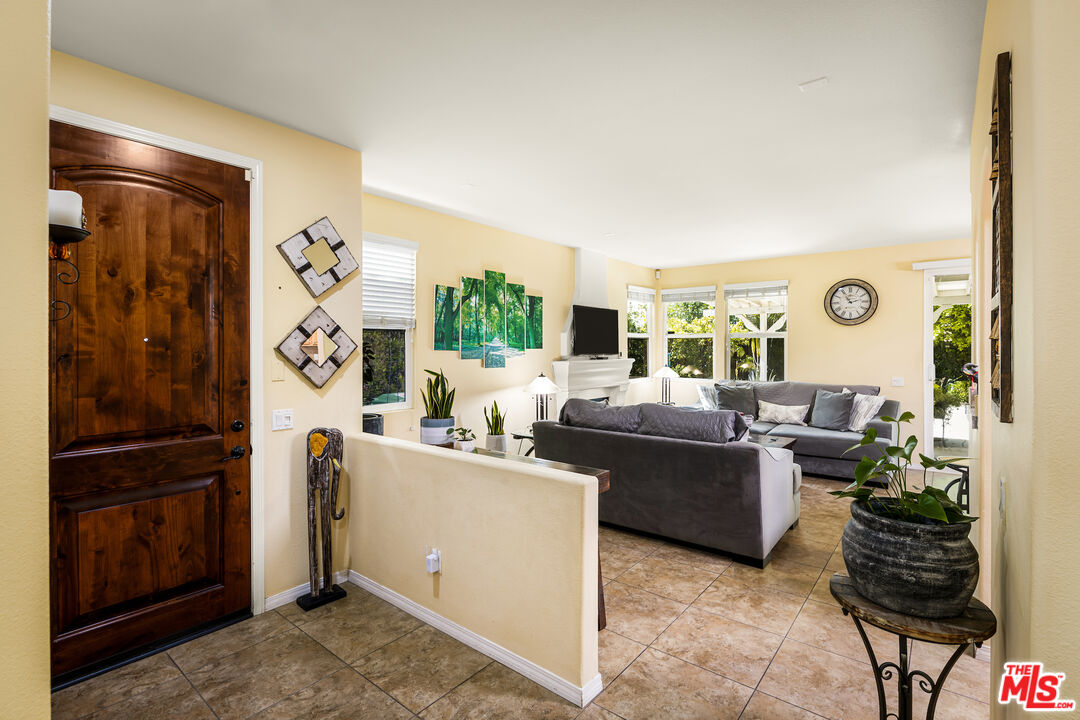 13545 Village Ln