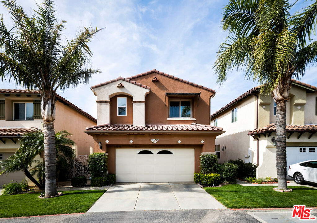 13545 Village Ln