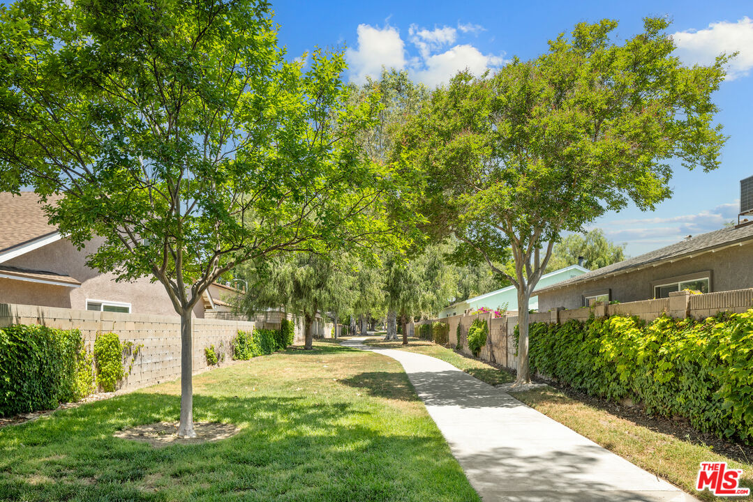 3989 E Frandon Ct