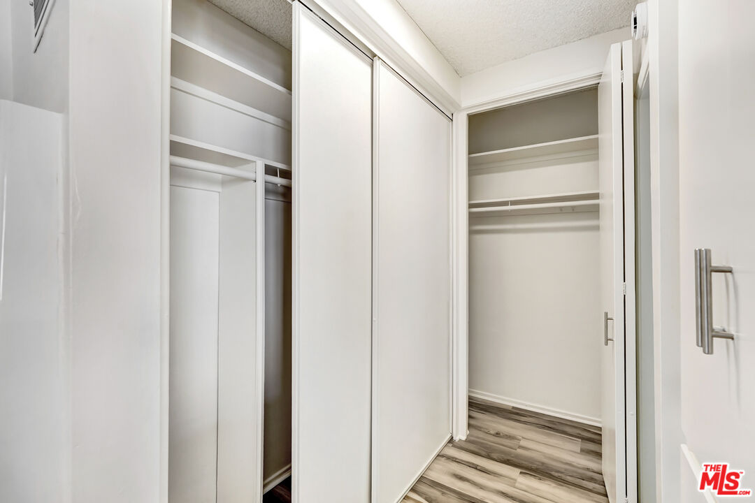 1140 N Clark St Unit: 308