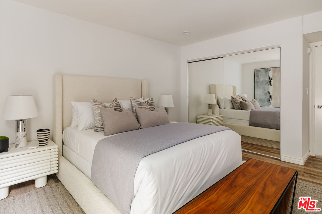 424 N Palm Dr Unit: 101