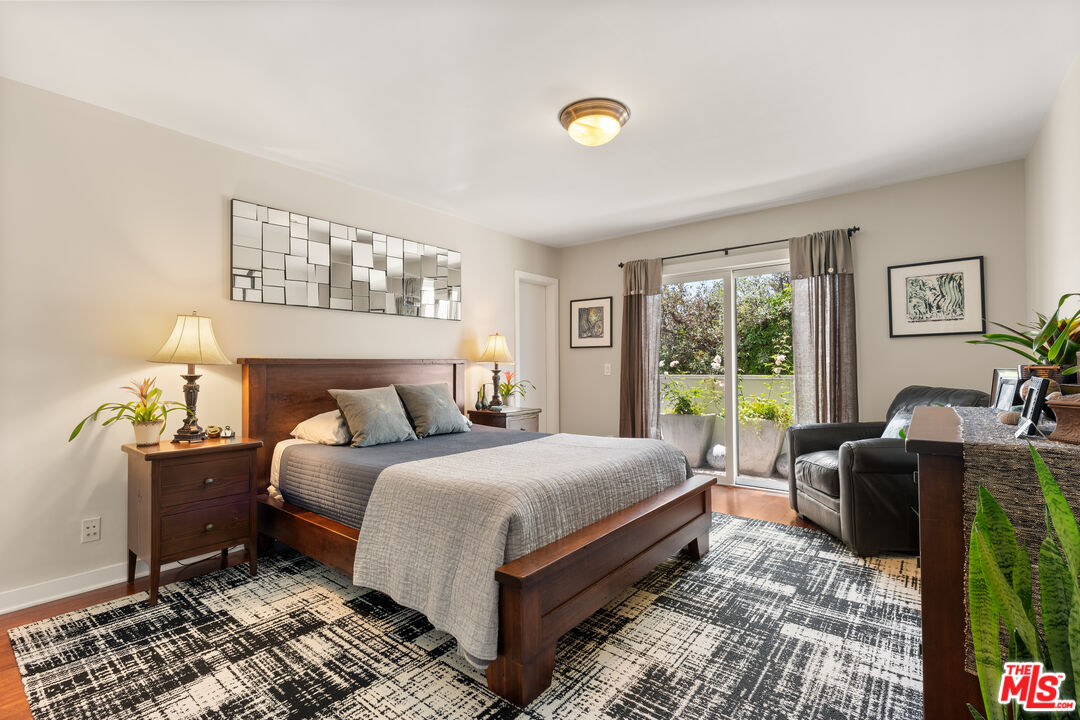 811 S Bedford St Unit: 304