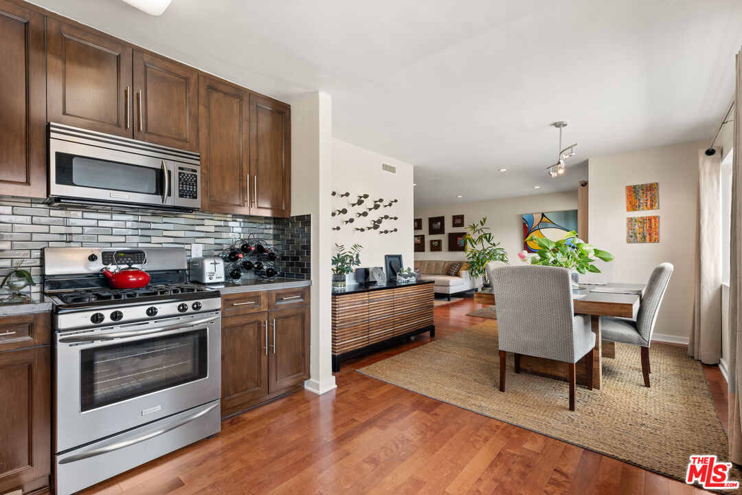 811 S Bedford St Unit: 304
