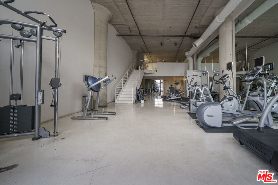 1850 Industrial St Unit: 113