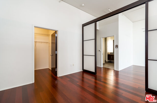 1100 S Hope St Unit: 1606