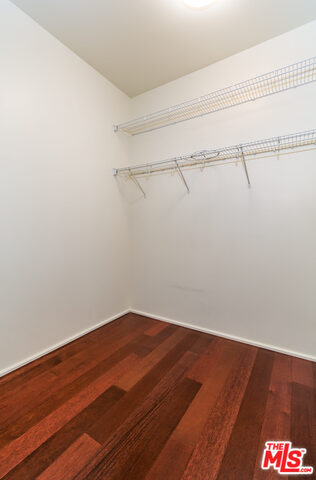 1100 S Hope St Unit: 1606
