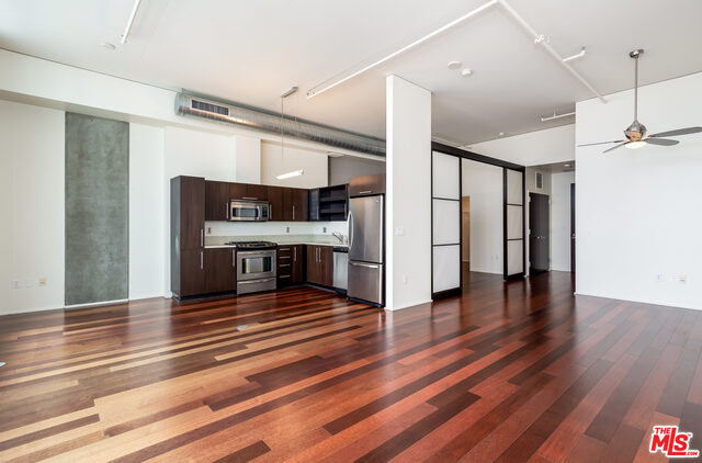 1100 S Hope St Unit: 1606
