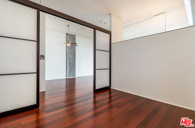 1100 S Hope St Unit: 1606