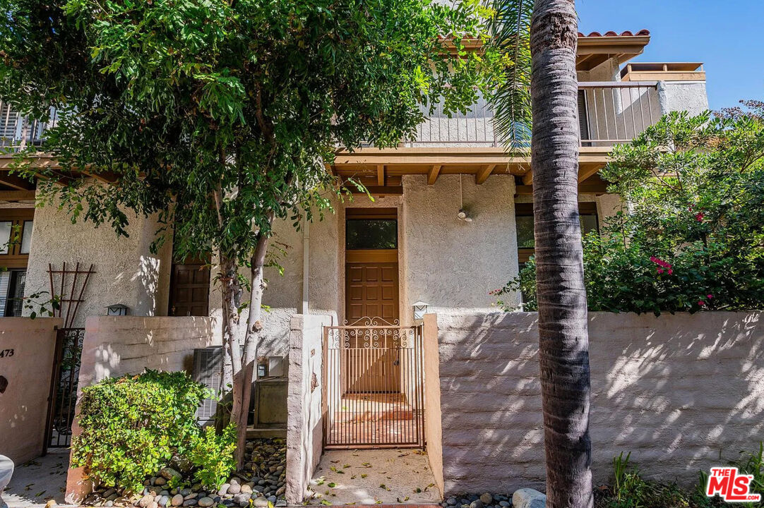 23471 Park Sorrento