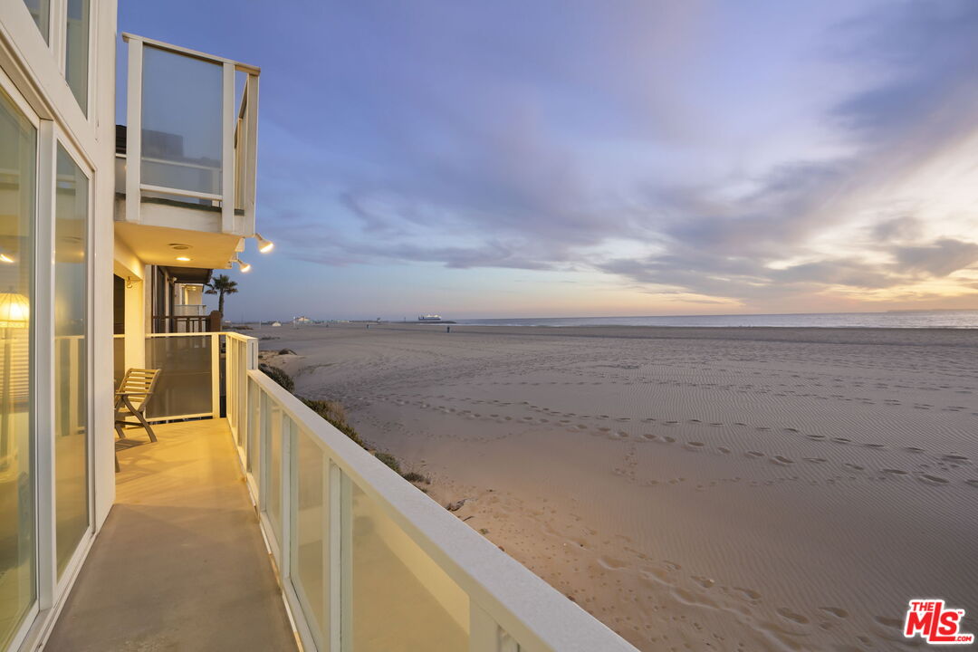 1005 Ocean Dr
