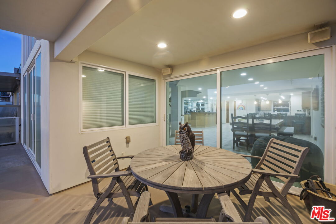 1005 Ocean Dr