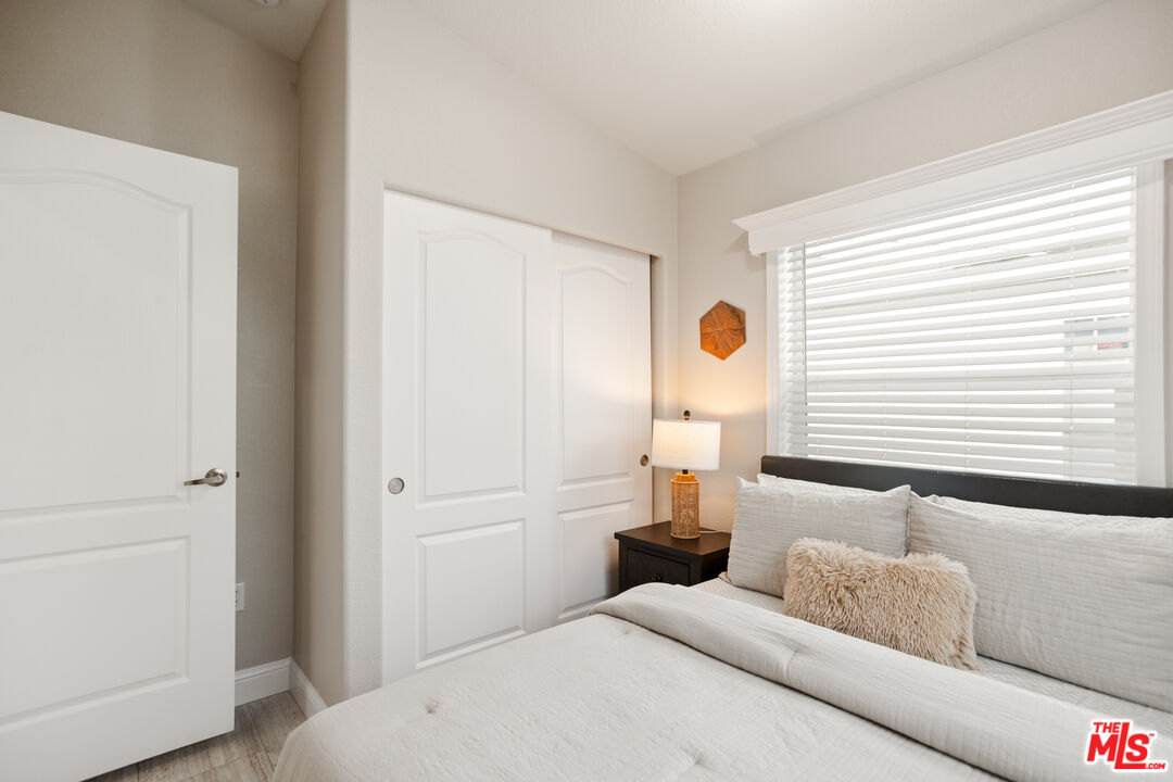 8250 Lankershim Blvd Unit: 29
