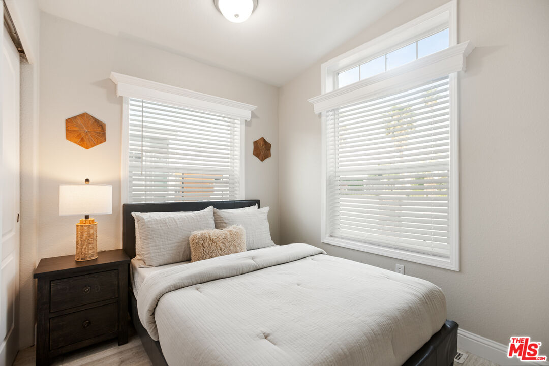8250 Lankershim Blvd Unit: 29