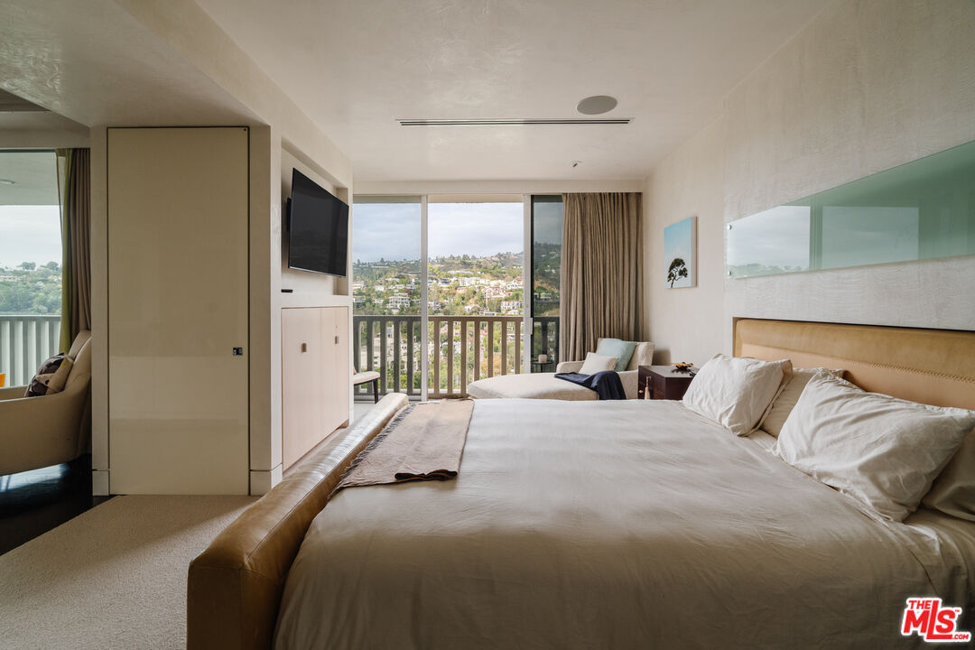 9255 Doheny Rd Unit: 2603