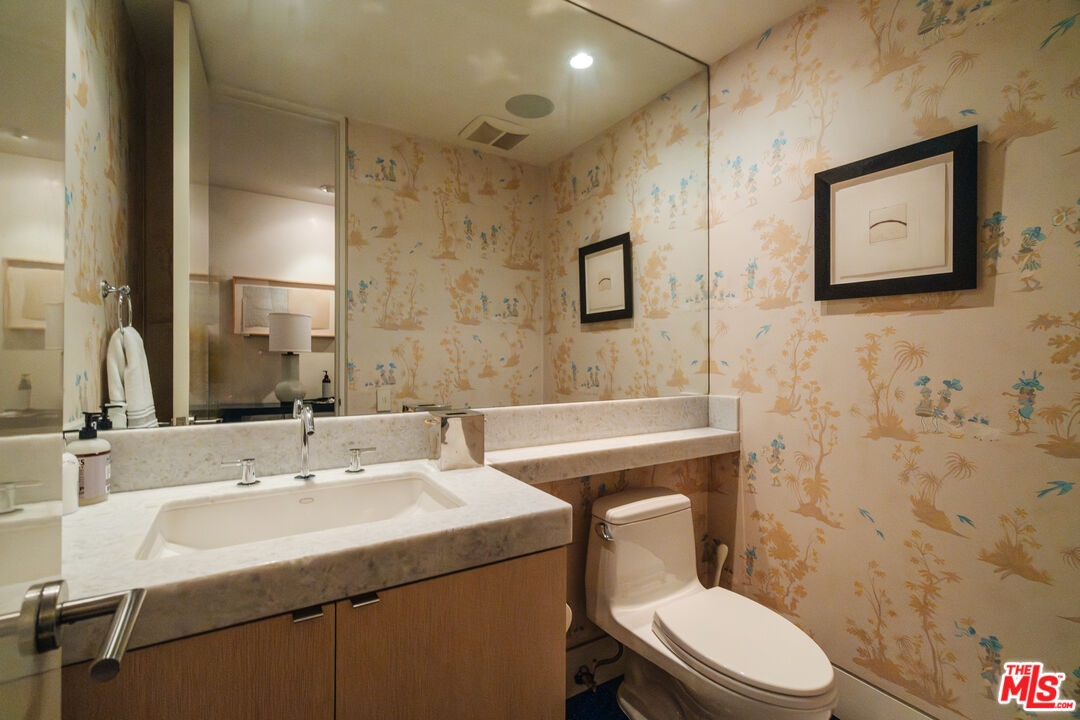 9255 Doheny Rd Unit: 2603