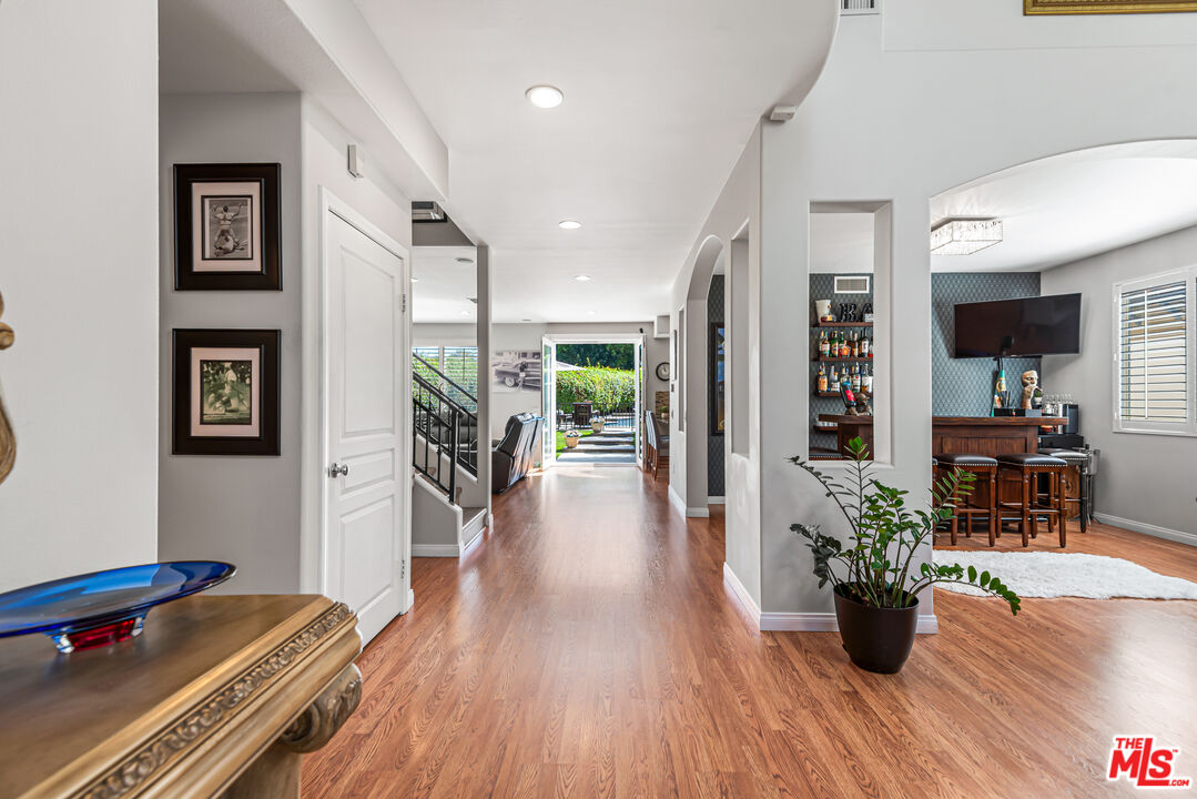 5320 Otis Ave