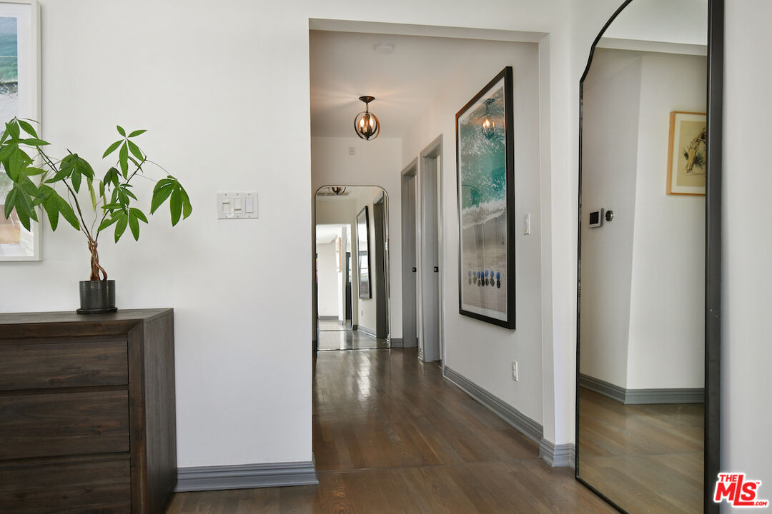 18033 Rosita St