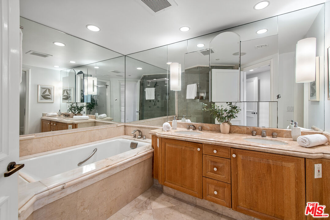 701 Ocean Ave Unit: 108