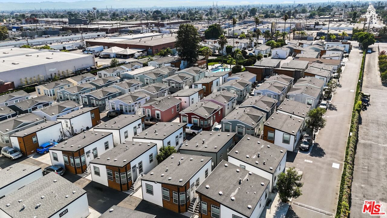 8250 Lankershim Blvd Unit: 66