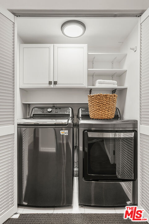 830 17th St Unit: 2