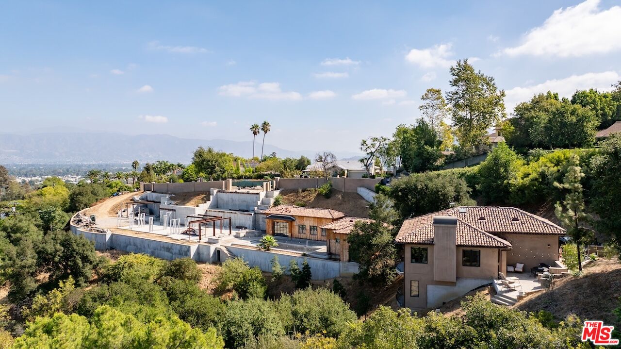 3721 Eureka Dr